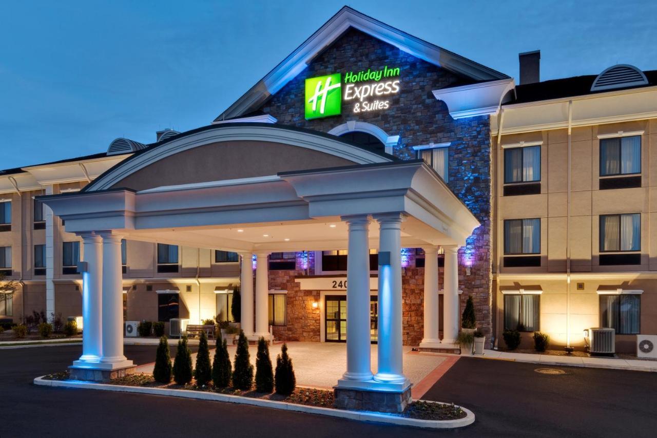 Holiday Inn Express Hotel & Suites Warminster-Horsham, An Ihg Hotel Εξωτερικό φωτογραφία